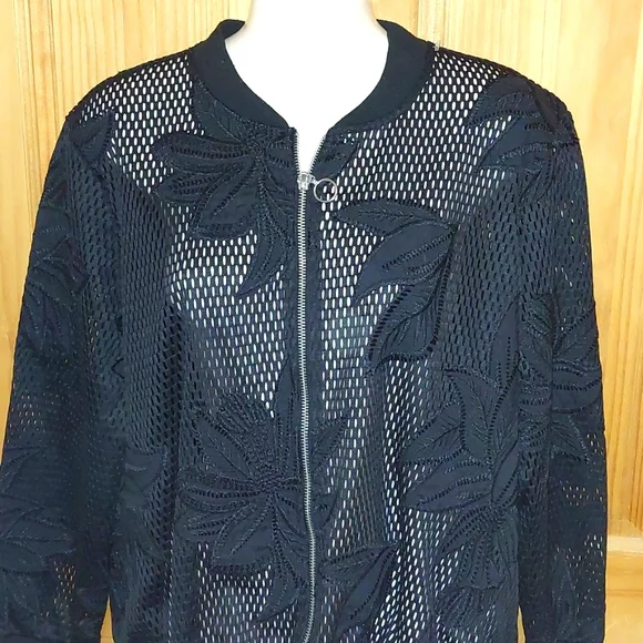 Mesh Jacket - Picture 2 of 5